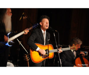 Photo of Lyle Lovett by Ray Marklin - Printed by Diversified Lab